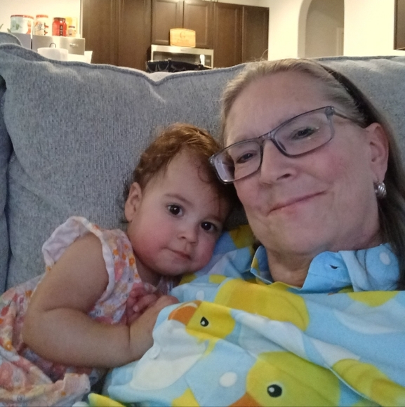 Meet your Posher, Robin - Picture 4 of 10